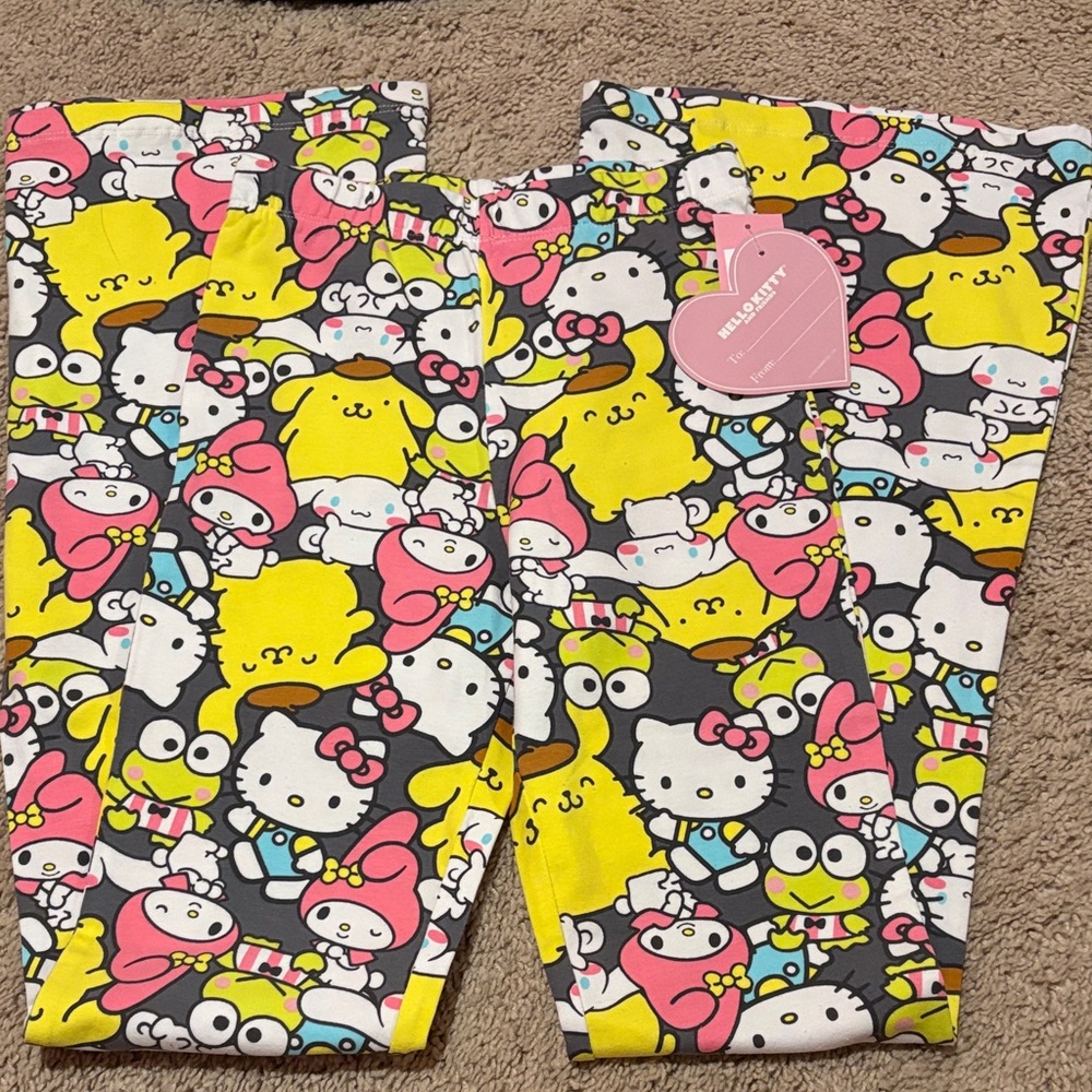 Sanrio Flared Leggings